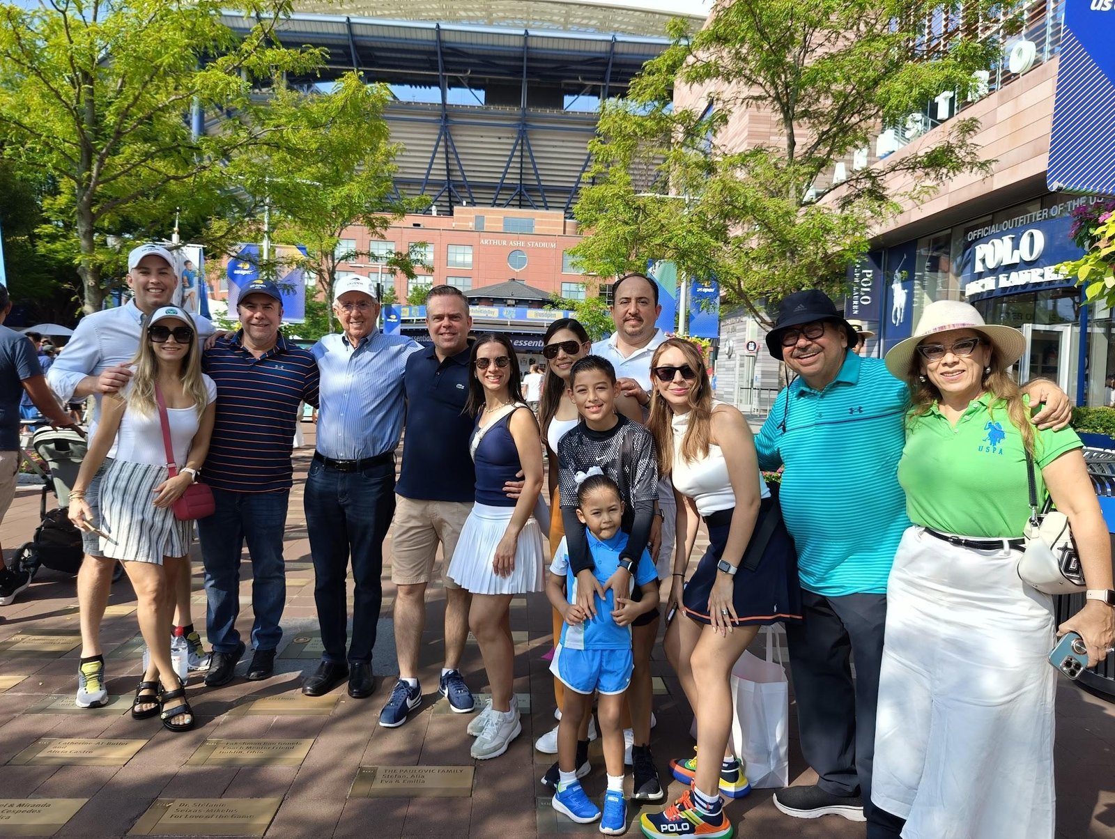 Grupo de viajeros de TM Promotores en el complejo del US Open